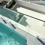 Casa Do Patio-two Private Pools Villa- Rooftop & Panoramic Pool By Dreamvillasalbufeira Villa